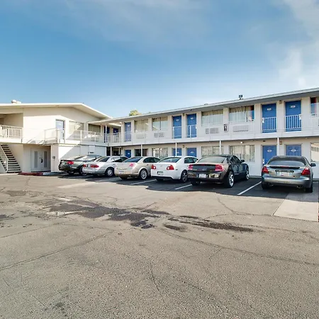 Motel 6-Phoenix, Az - East
