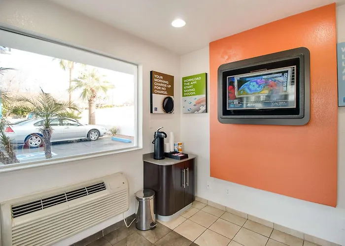 6-phoenix, Az - East Phoenix