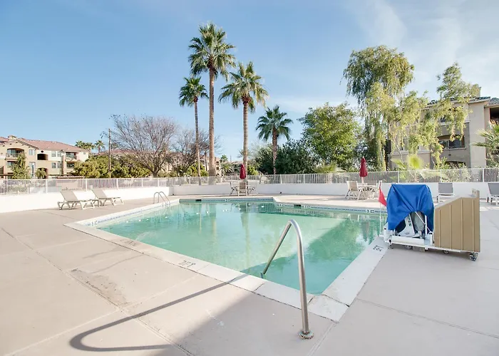 6-phoenix, Az - East Phoenix