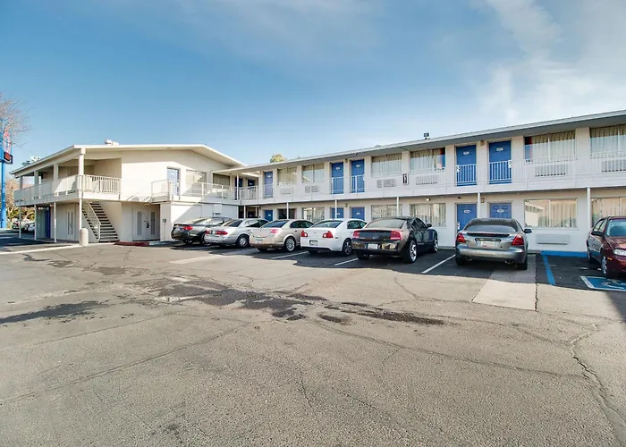 Hotel 6-phoenix, Az - East 2*