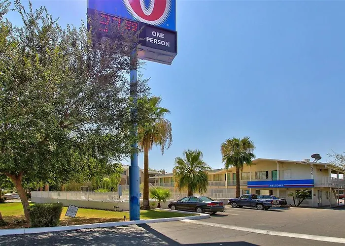 6-phoenix, Az - East Hotel